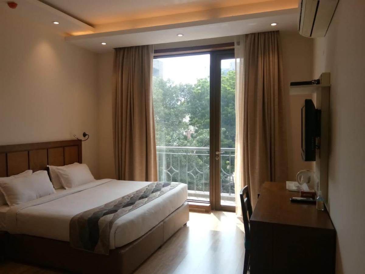 Uds Villa Scandinavian B&B - Next To Vfs New Delhi Exterior photo